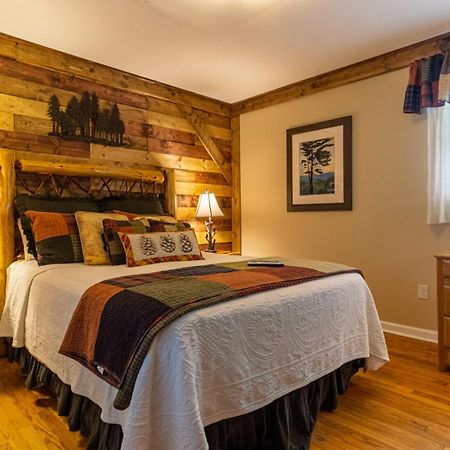 Hemlock Inn Блоуинг-Рок Экстерьер фото