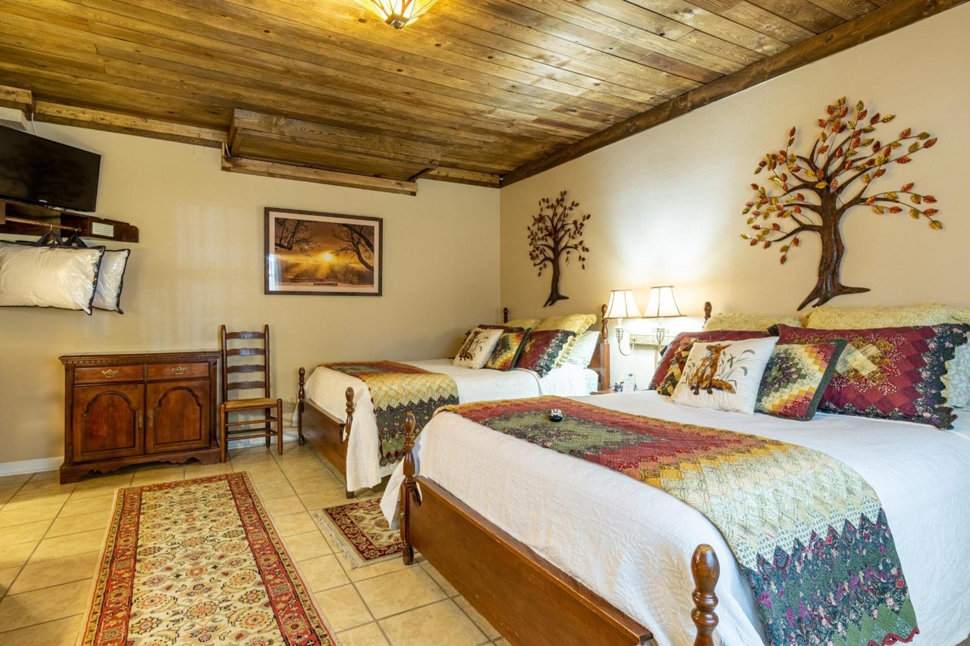 Hemlock Inn Блоуинг-Рок Экстерьер фото